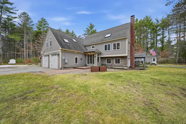 84 Butterfield Mill Road, New Boston, NH 03070