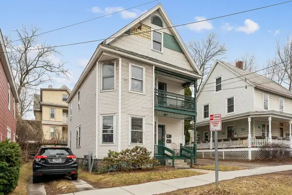 35 South Union Street, Burlington, VT 05401