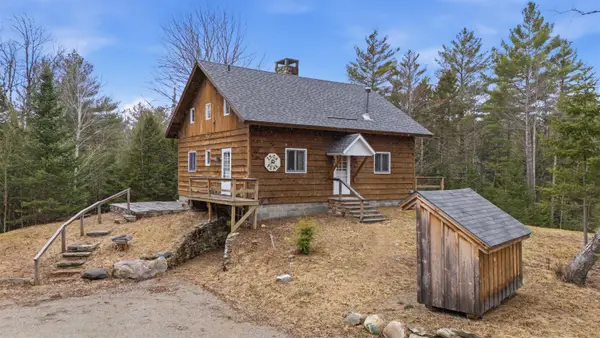 2936 Hapgood Pond Road, Peru, VT 05152