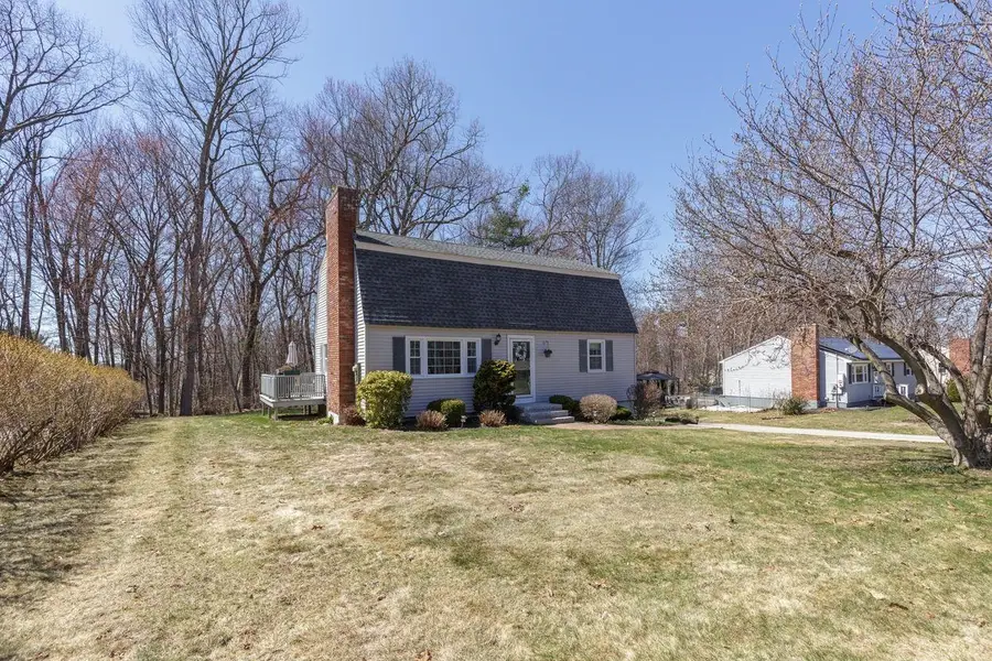 27 Bedard Avenue, Derry, NH 03038 - #3