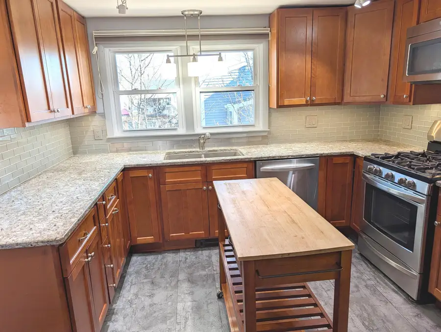 12 Fernand Street, Manchester, NH 03103 - #3