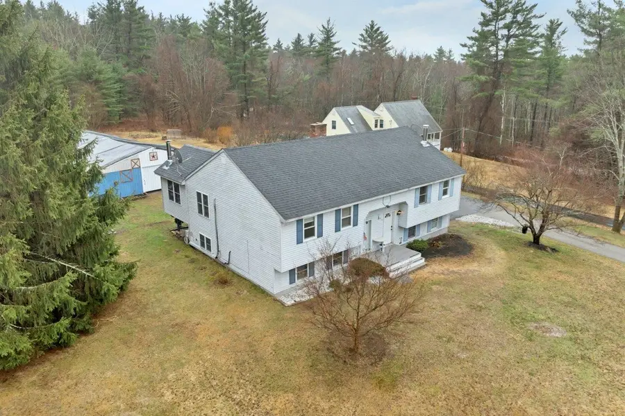 14 N Salem Road #A, Hampstead, NH 03841 - #2