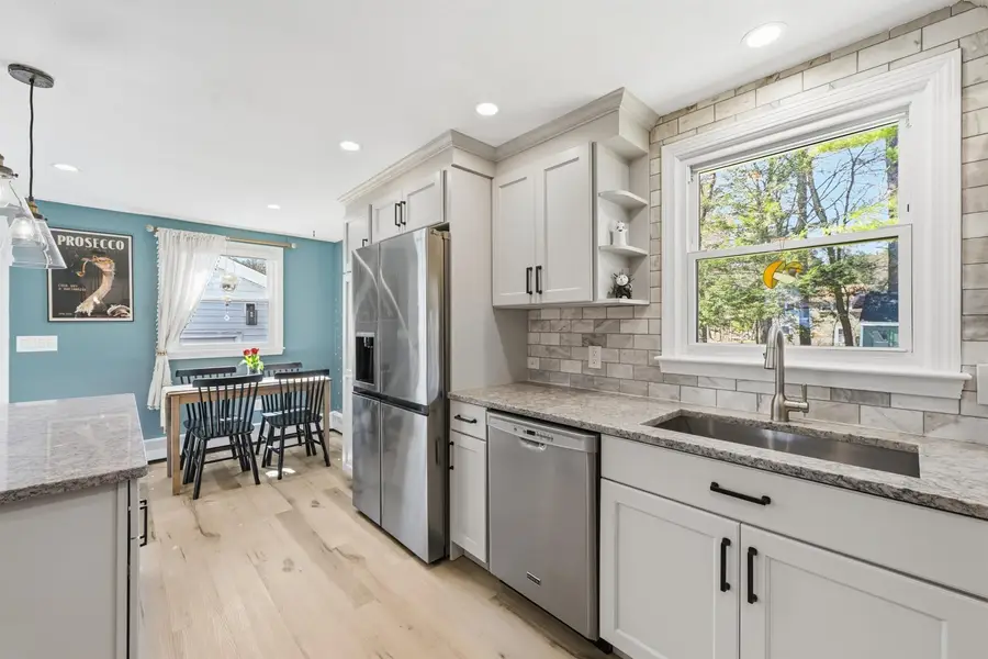 15 Clay Street, Merrimack, NH 03054 - #3