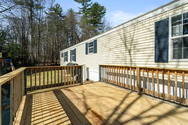 21 Imperial Drive, Eliot, ME 03903