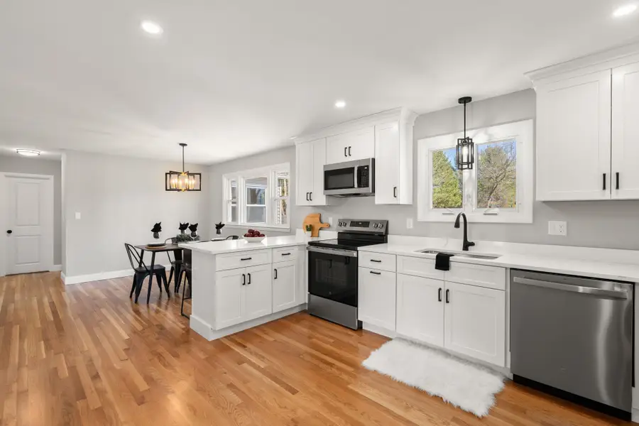 3 Exeter Street, Derry, NH 03038 - #2