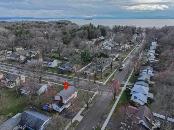 71 Lakewood Parkway, Burlington, VT 05408