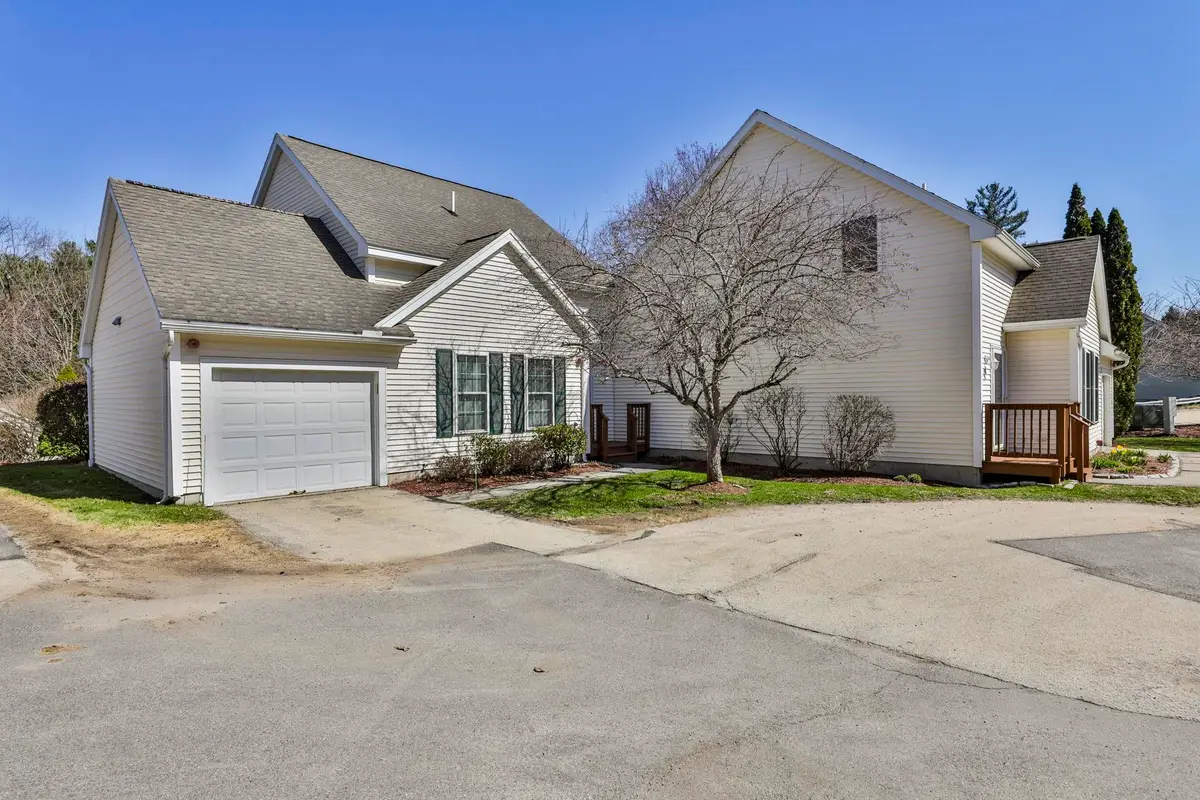 11 Echo Shore Drive, Merrimack, NH 03054 - #1