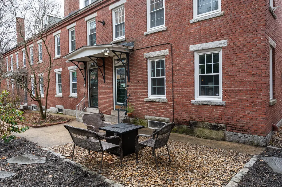 79 Pleasant Street #2, Manchester, NH 03101 - #1