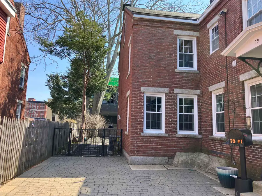 79 Pleasant Street #2, Manchester, NH 03101 - #2