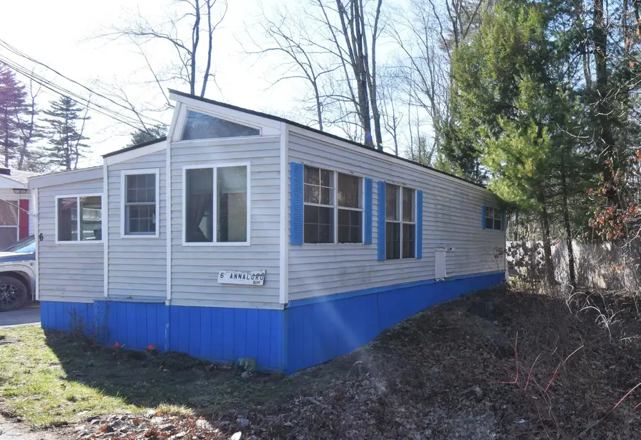 6 Annaloro Boulevard, Danville, NH 03819 - #3