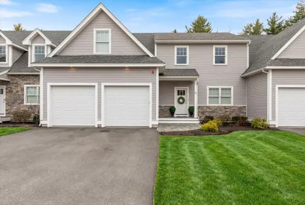 59 Kibrel Court, Sandown, NH 03873