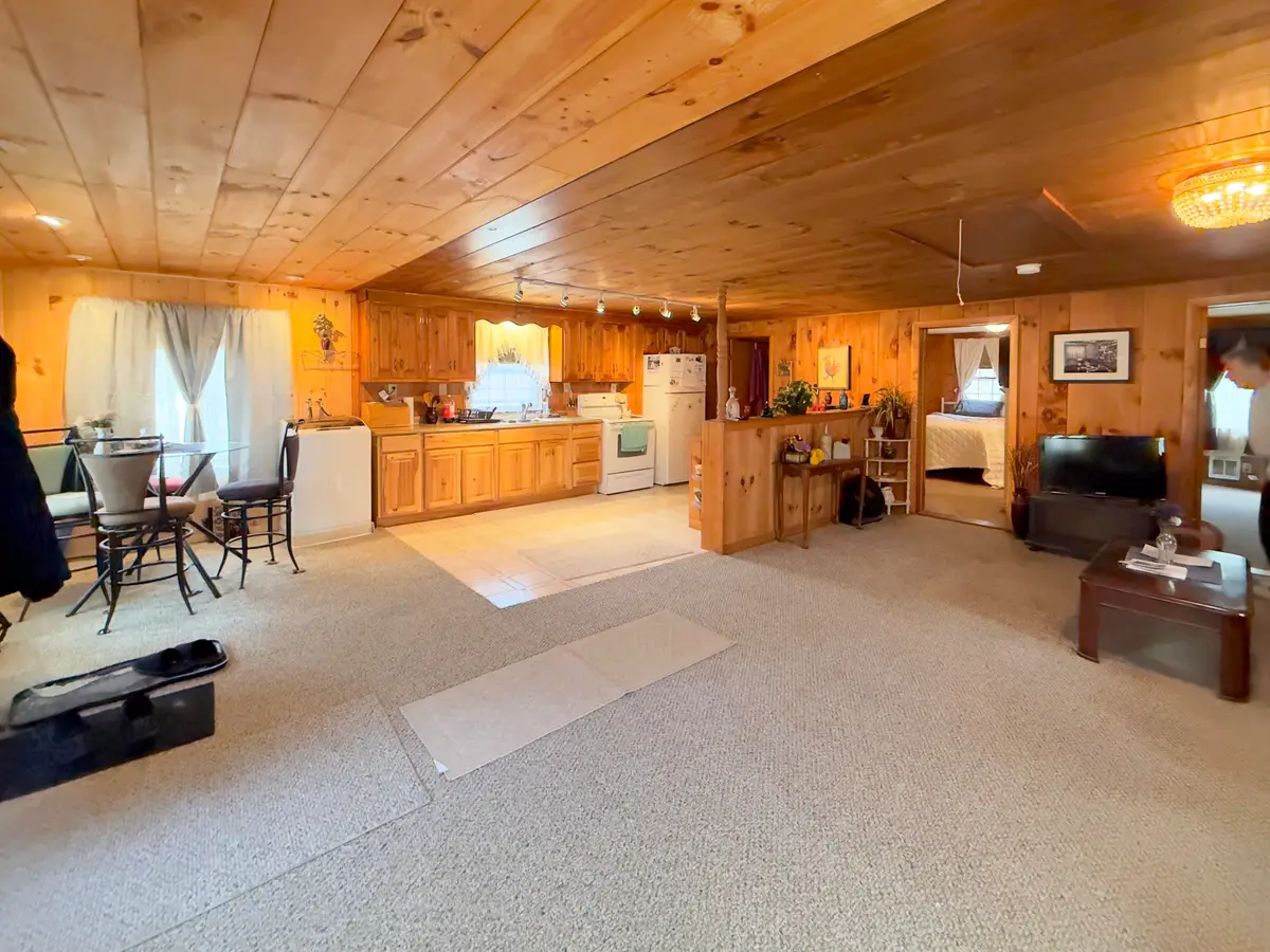 25 Mayhew Turnpike, Hebron, NH 03241 - #1