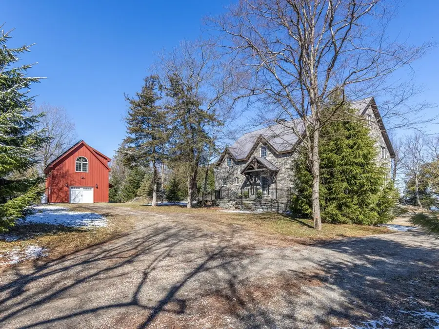 280 Hawkins Bay Lane, Ferrisburgh, VT 05456 - #2