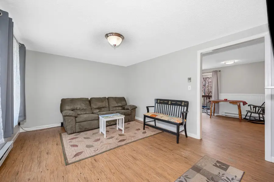 42 Barretts Hill Road #A, Hudson, NH 03051 - #3