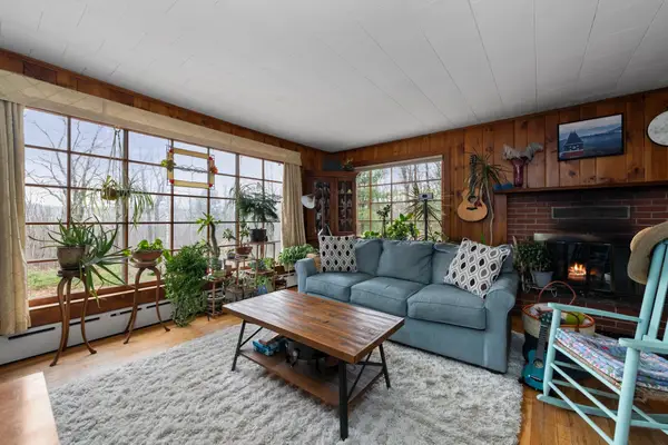 1047 New Hampshire Route 175, Holderness, NH 03245