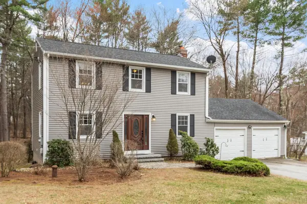 12 Glance Road, Windham, NH 03087