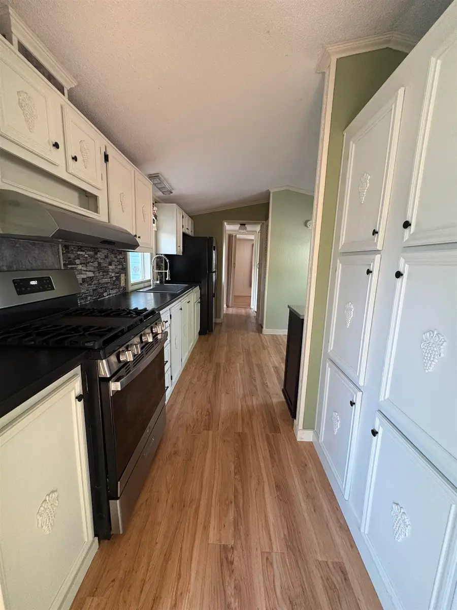 21 Bishop Lane, Epsom, NH 03234 - #2