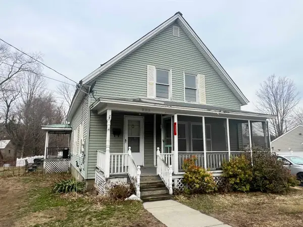 222 N Main Street, Newport, NH 03773