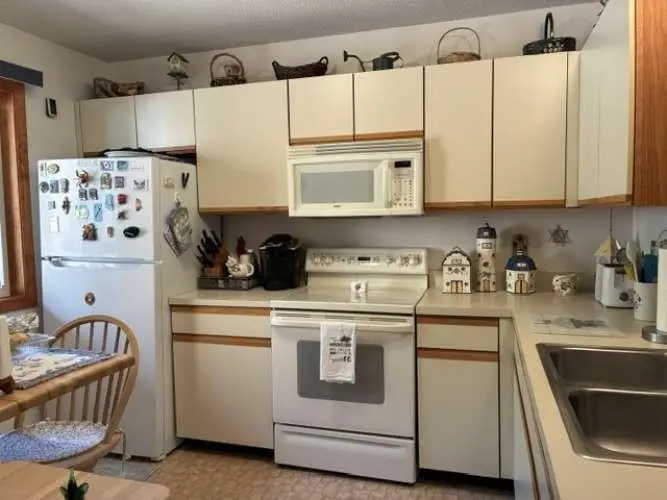 11 Hummingbird Road #6, Lincoln, NH 03251 - #2