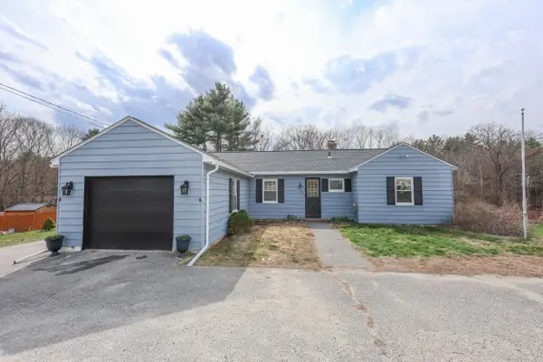 35 Indian Ridge Road, Hopkinton, NH 03229