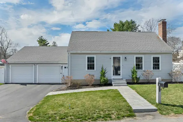 8 Norton Road, Hampton, NH 03842