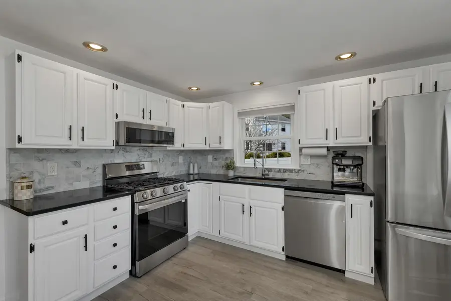 8 Norton Road, Hampton, NH 03842 - #3