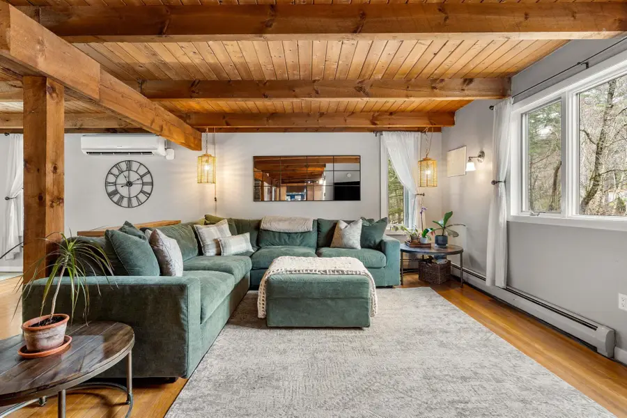 11 Windsor Boulevard, Londonderry, NH 03053 - #2