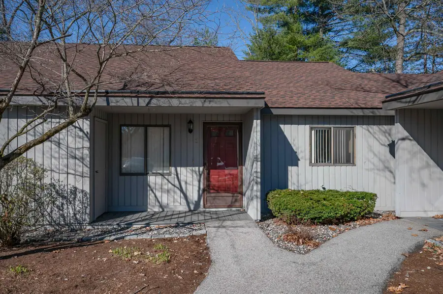 3 Essex Green Drive, Merrimack, NH 03054 - #2