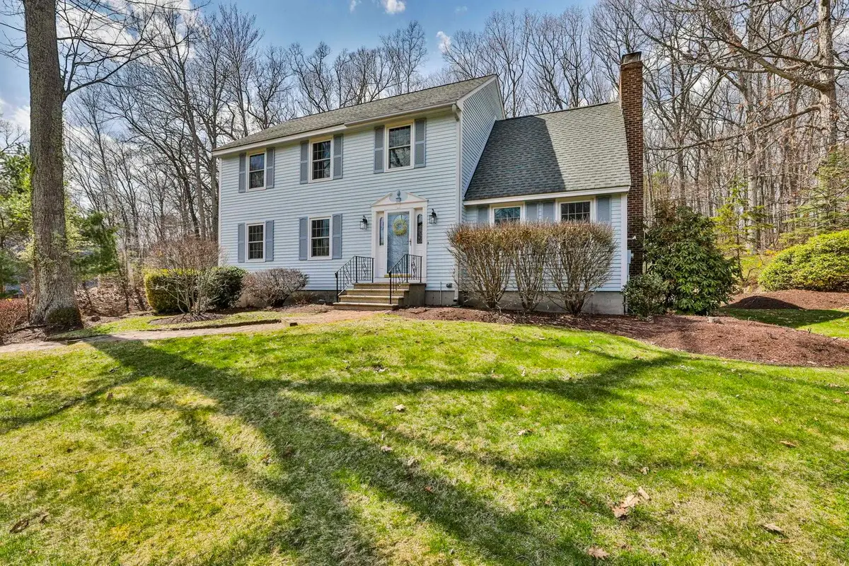 11 Erik Street, Merrimack, NH 03054 - #1