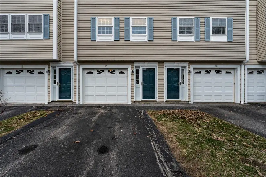 1029 S. Mammoth Road #17, Manchester, NH 03109 - #2