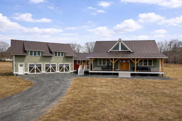 77 Paradise Lane, Williamstown, VT 05679