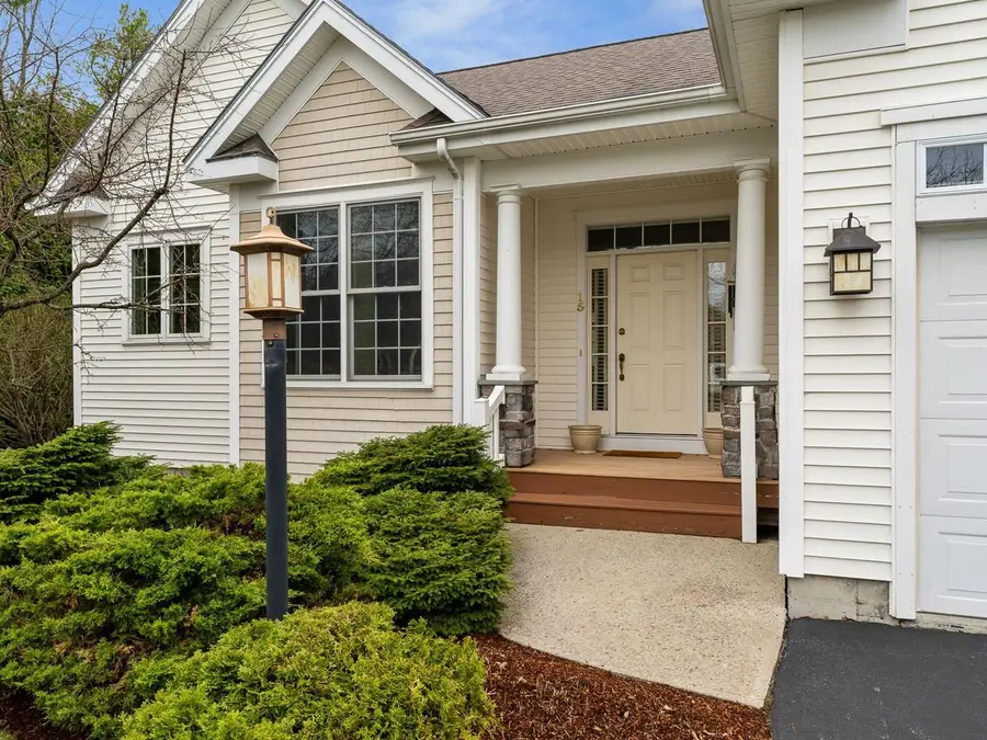 15 Upswept Lane, South Burlington, VT 05403 - #2