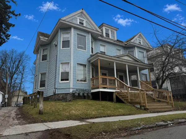 31-33 Hickok Place, Burlington, VT 05401