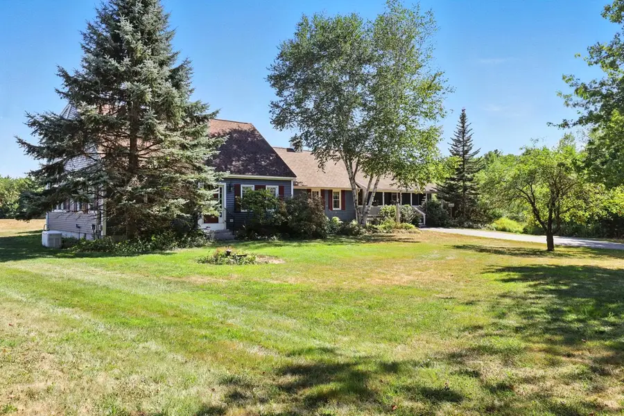 109 Old Center Road, Deerfield, NH 03037 - #2