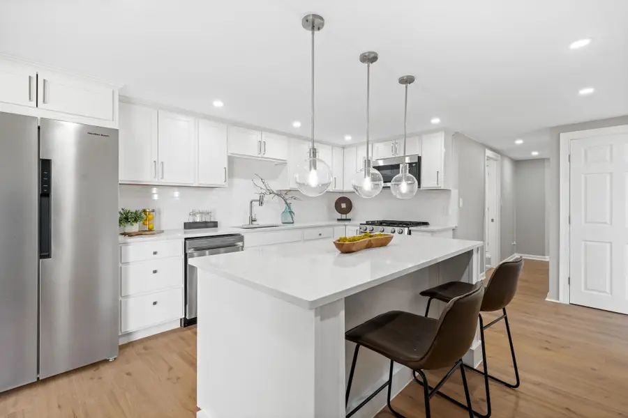 734 W Hollis Street, Nashua, NH 03062 - #3