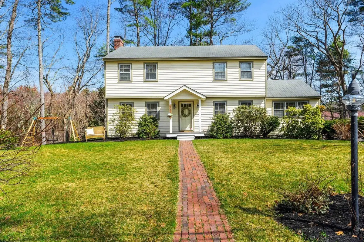 11 Fairway Drive, Amherst, NH 03031 - #1