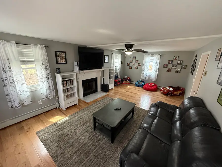 14 Garvin Road, Derry, NH 03038 - #3