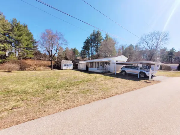 7 Skyview Drive, Nashua, NH 03062