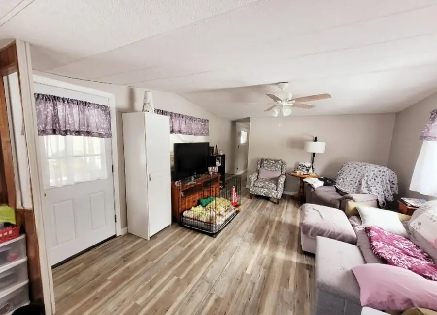 7 Skyview Drive, Nashua, NH 03062 - #3