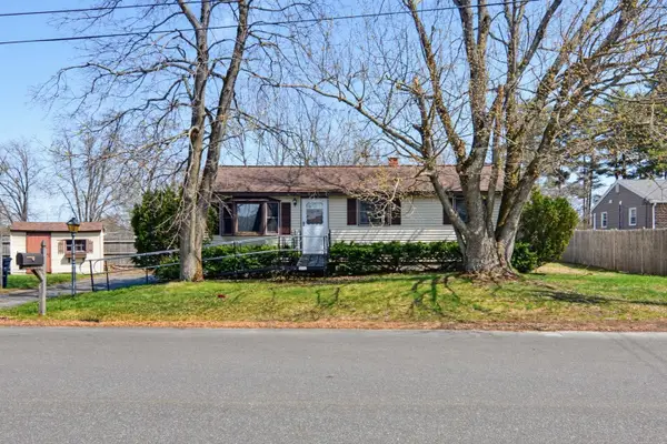 2 Westchester Drive, Nashua, NH 03063