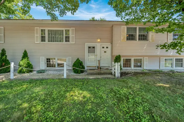 77 Hancock Road, Peterborough, NH 03458