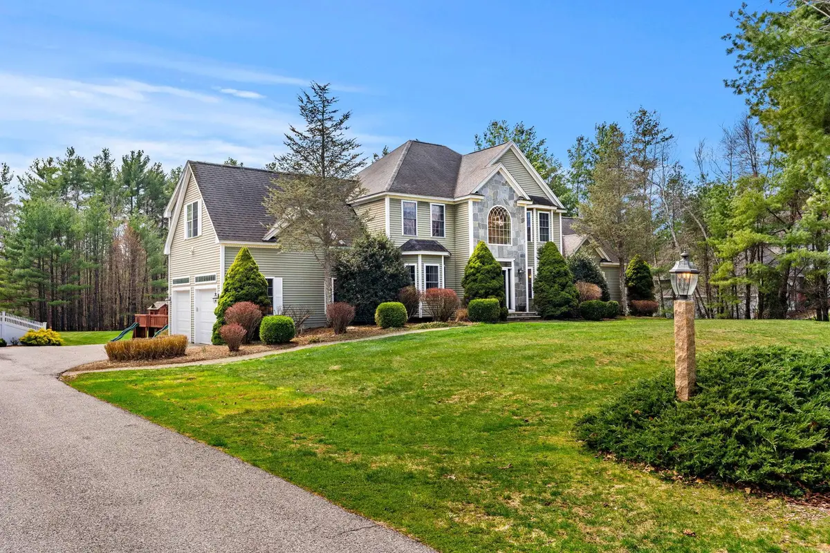 3 Surrey Lane, Salem, NH 03079 - #1