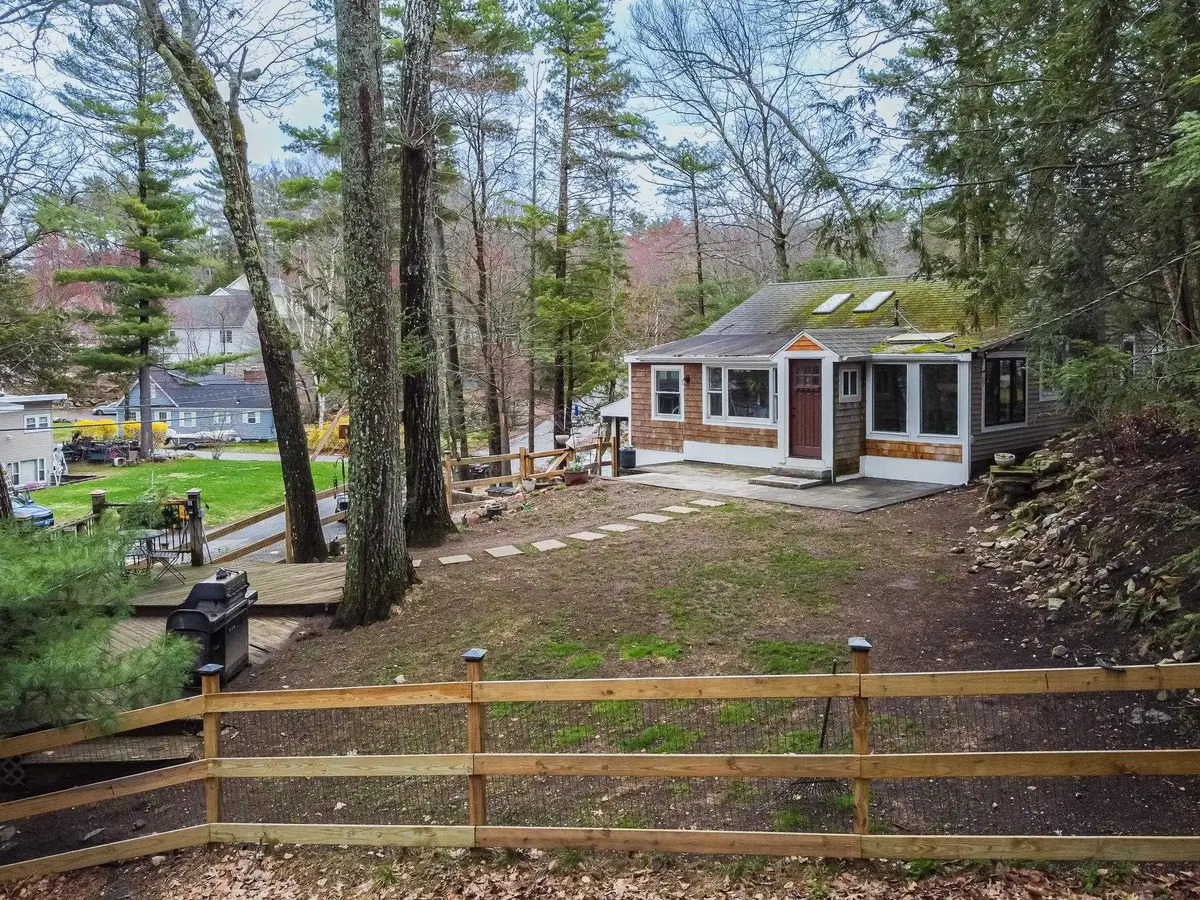 21 Hemlock Heights Road, Atkinson, NH 03811 - #1