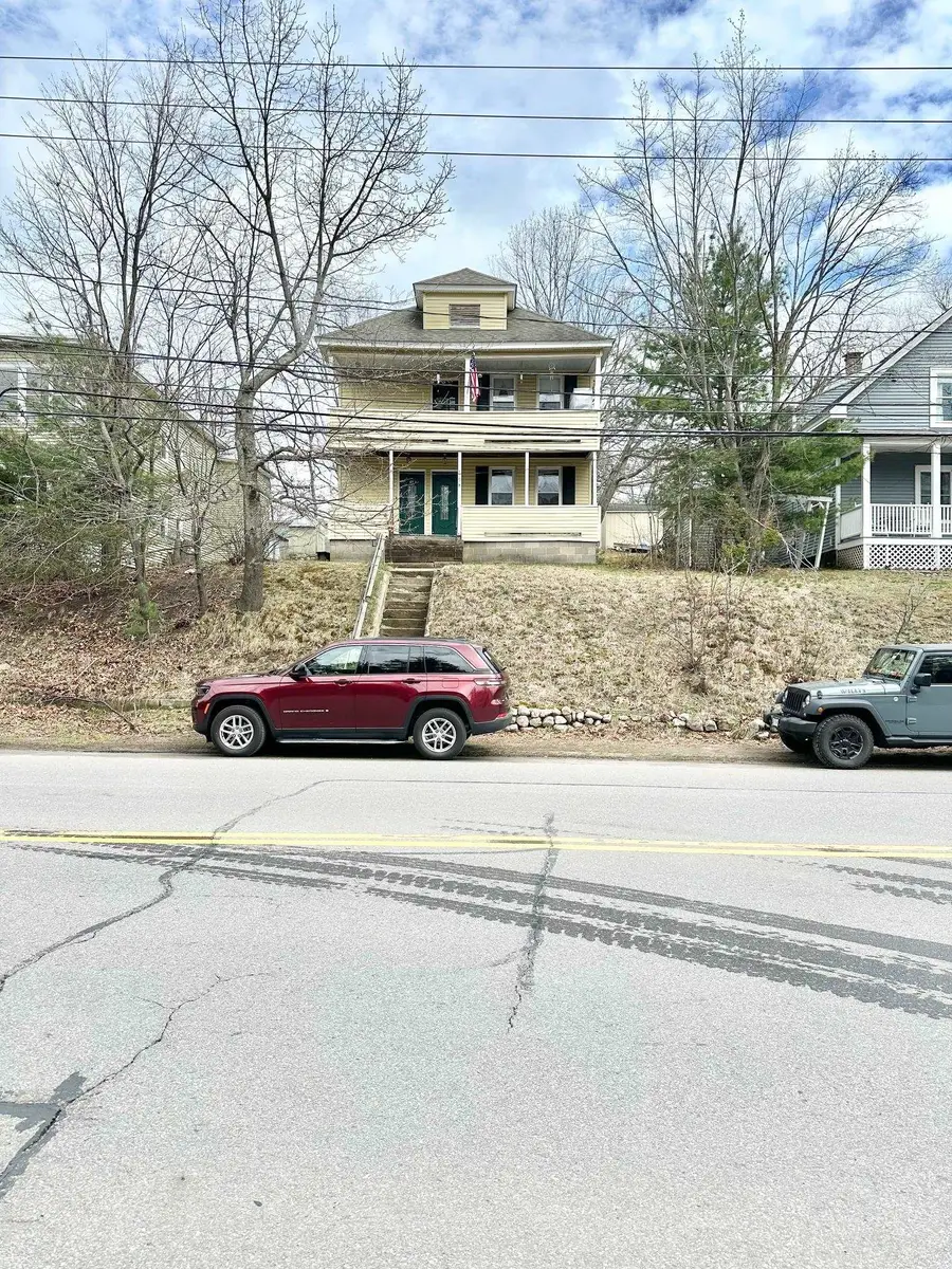 477-479 Calef Road, Manchester, NH 03103 - #3