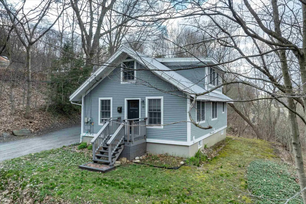 15 Grove Street, Springfield, VT 05156 - #1