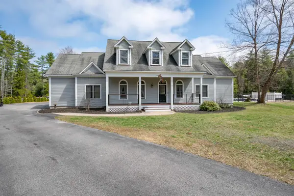 3 Foxberry Drive, New Boston, NH 03070