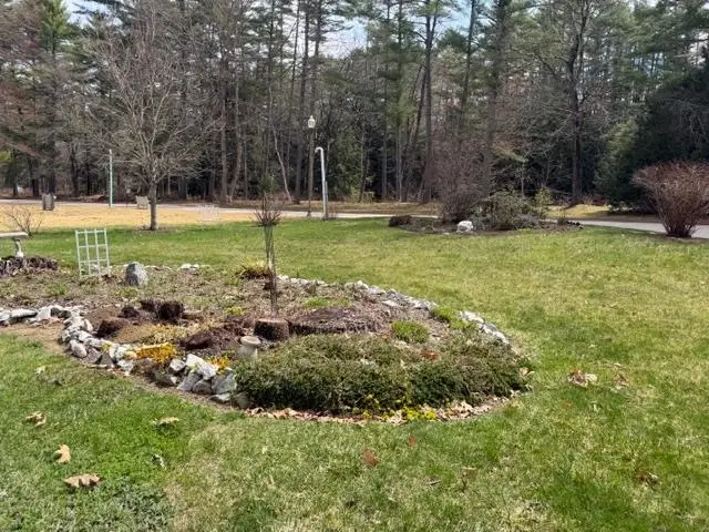 27 Queens Lane, Epsom, NH 03234 - #3