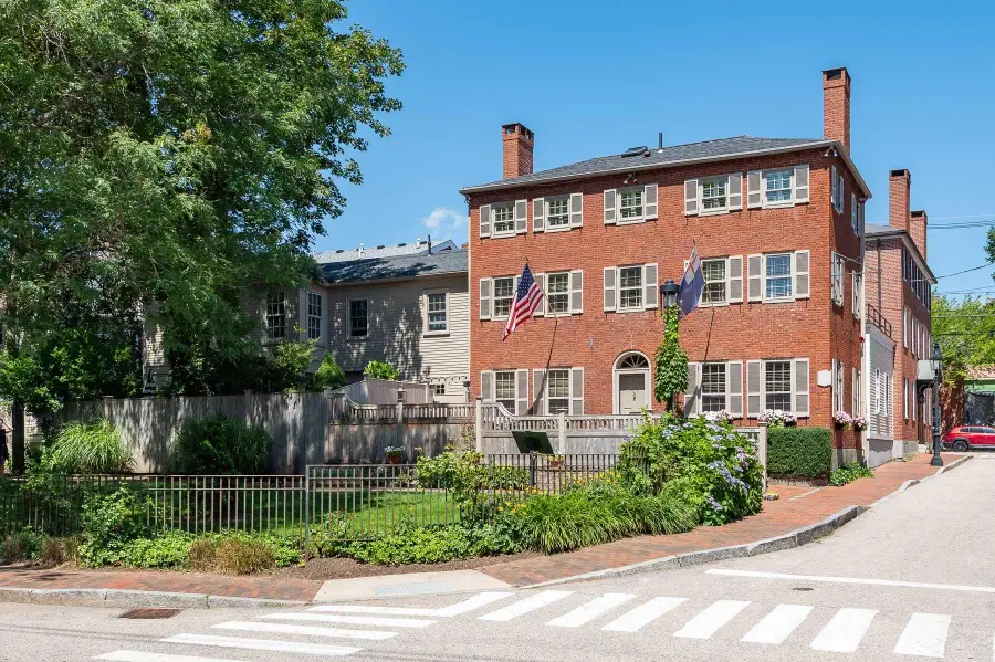 20 Atkinson Street, Portsmouth, NH 03801 - #2