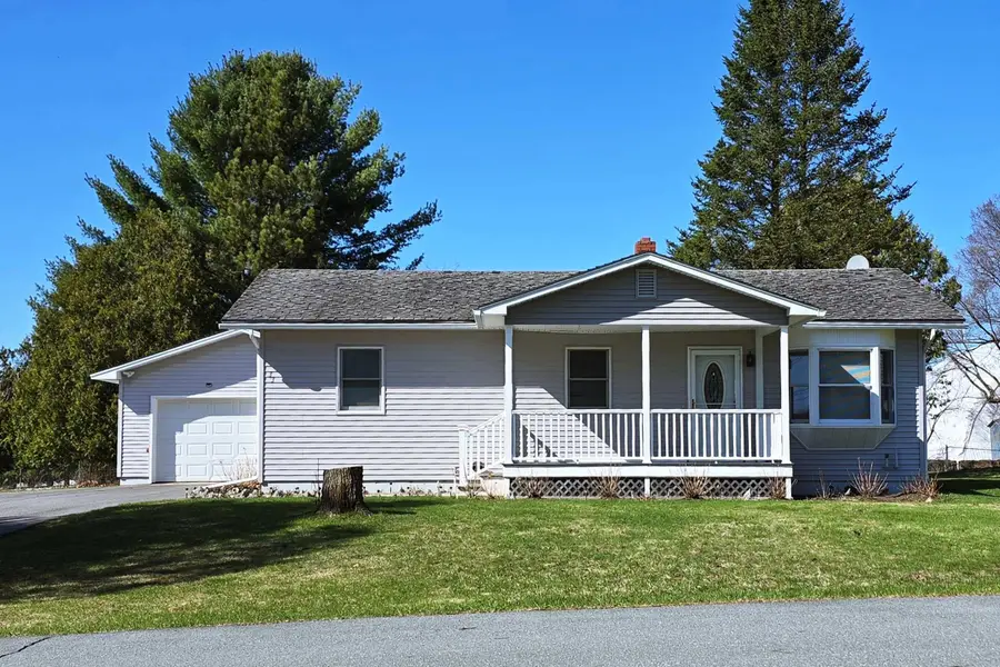 33 Lynwood Drive, Derby, VT 05829 - #2