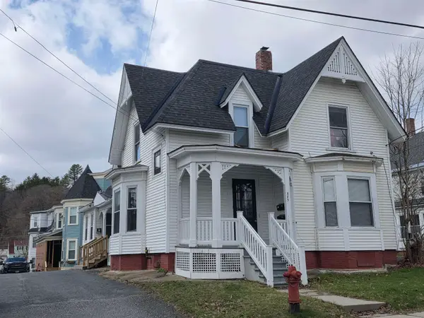 385 Spring Street, St. Johnsbury, VT 05819